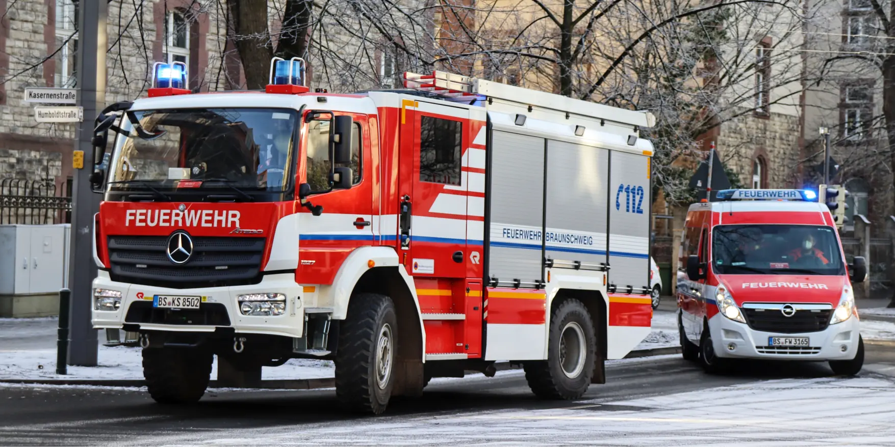 Embeddable monitoring console for a UK vehicle manufacturer